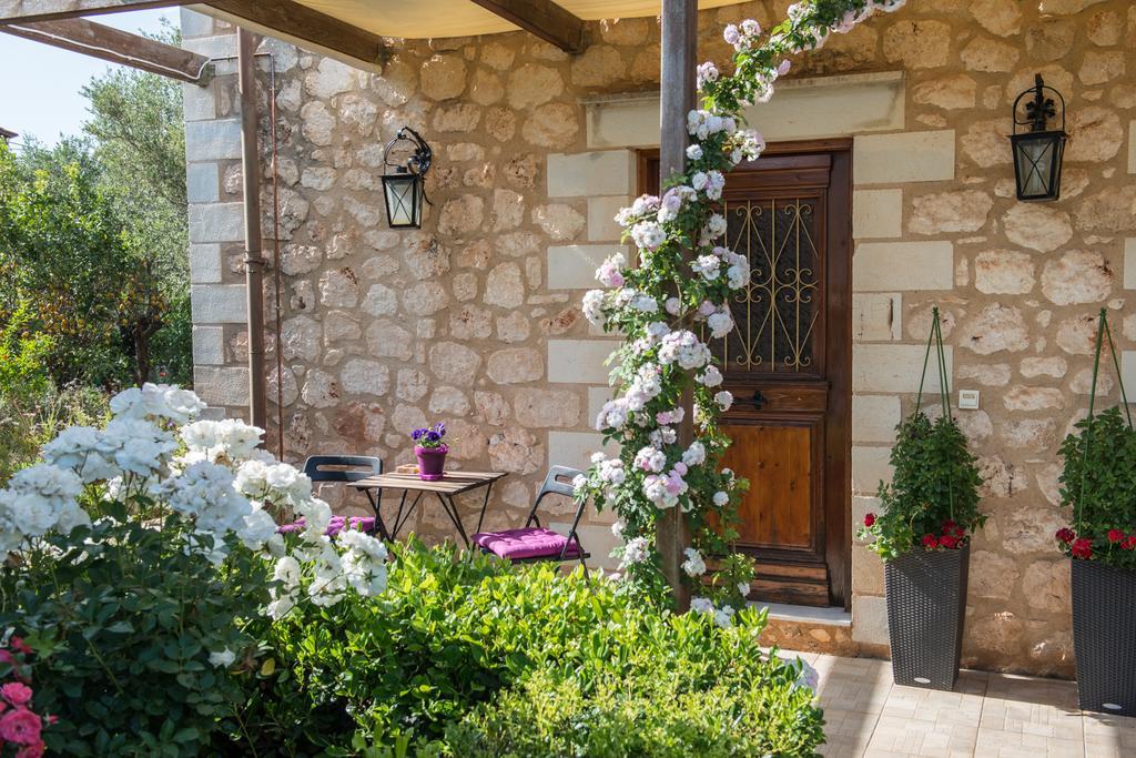 Villa Eleonas فاموس المظهر الخارجي الصورة