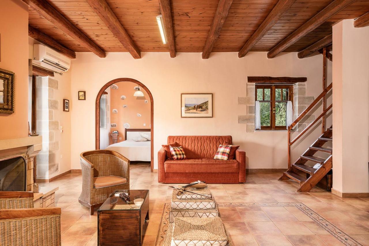 Villa Eleonas فاموس المظهر الخارجي الصورة